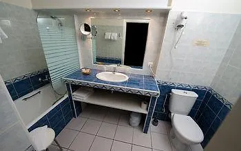קסטלאנטה Nouvel Hotel Du Commerce