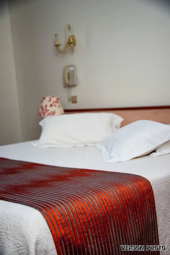 קסטלאנטה Nouvel Hotel Du Commerce